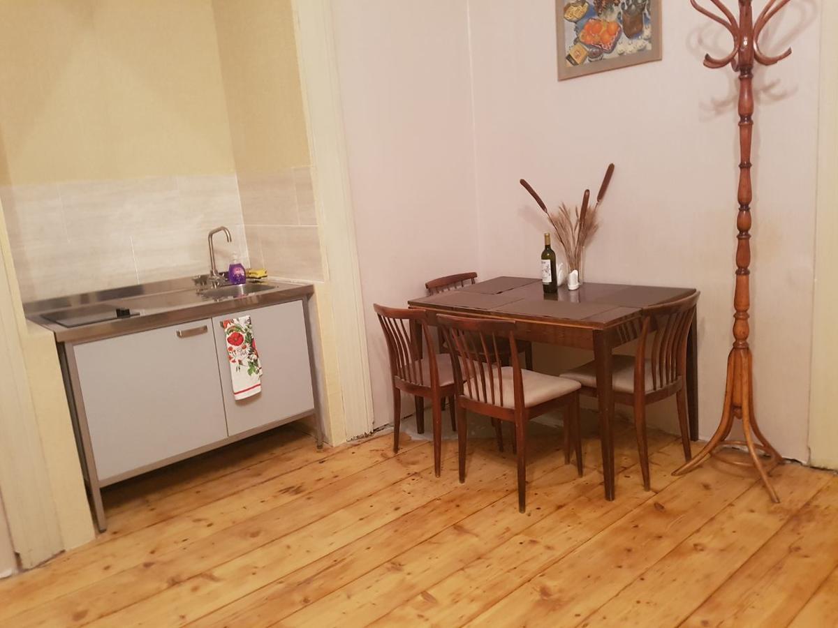 Solo Room Apartment Tbilisi Esterno foto