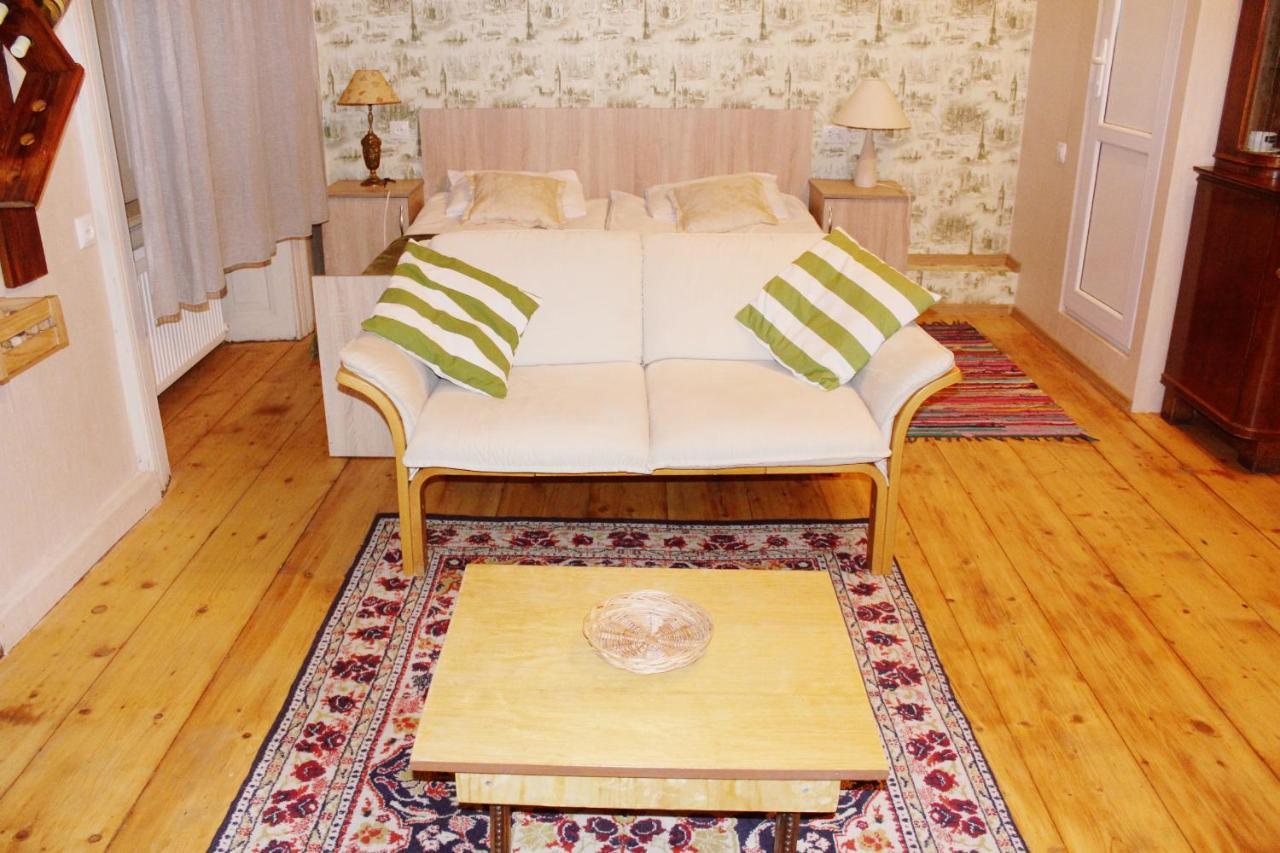 Solo Room Apartment Tbilisi Esterno foto